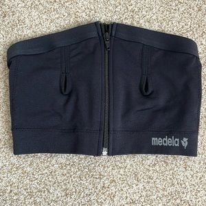 Medela Hands Free Pumping Bra SMALL Black